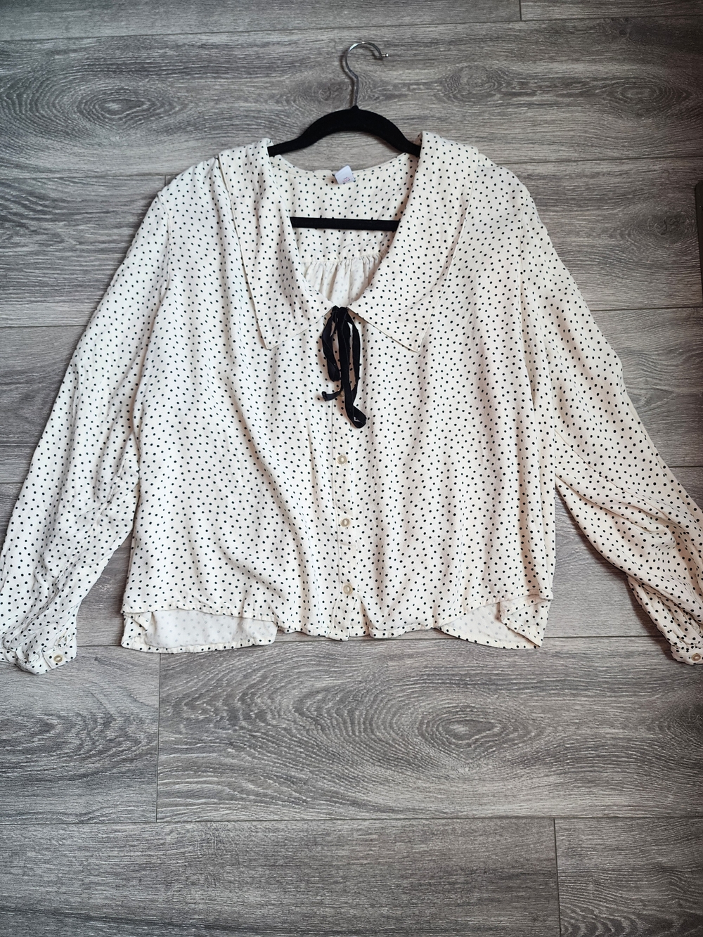 Polka Dot Long Sleeve Spread Collar Button Up Velvet Ribbon Tie-Neck Size XXL